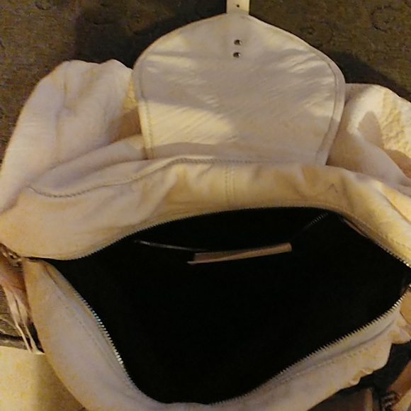 BALENCIAGA PARIS Authentic - Picture 6 of 8